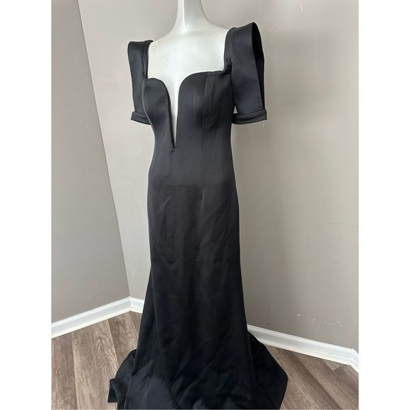 Ozgur Masur Satin Split-Sleeve Gown Size 4 $1796 - Picture 11 of 14
